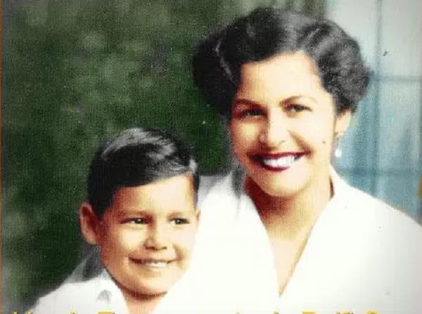 Dede Mirabal t su hijo mayor jaime enrique años 50s